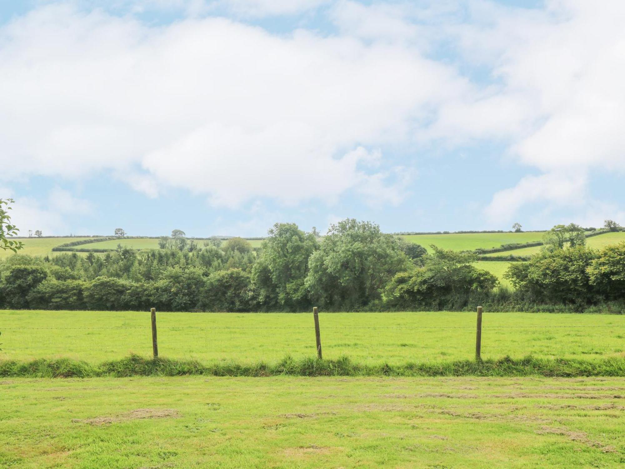 South Boduel Farmhouse ลิสคาร์ด ภายนอก รูปภาพ